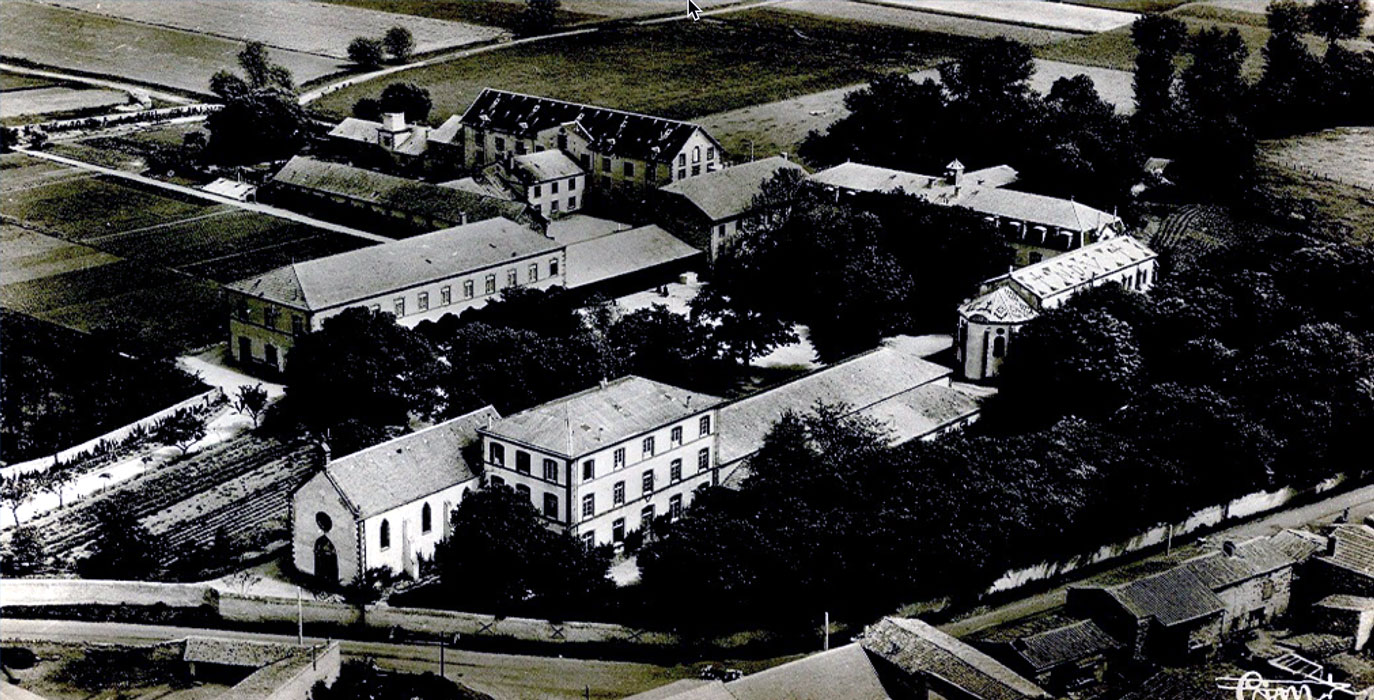 vue aérienne du monastère de Cellule